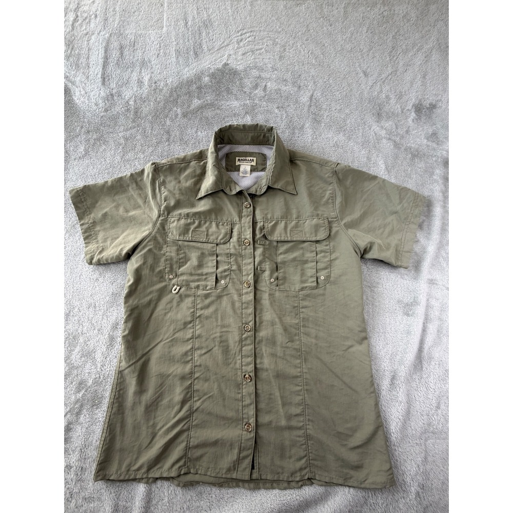 Magellan Sportswear Fishing Shirt Womens Medium Green Laguna Madre Short Sleeve
